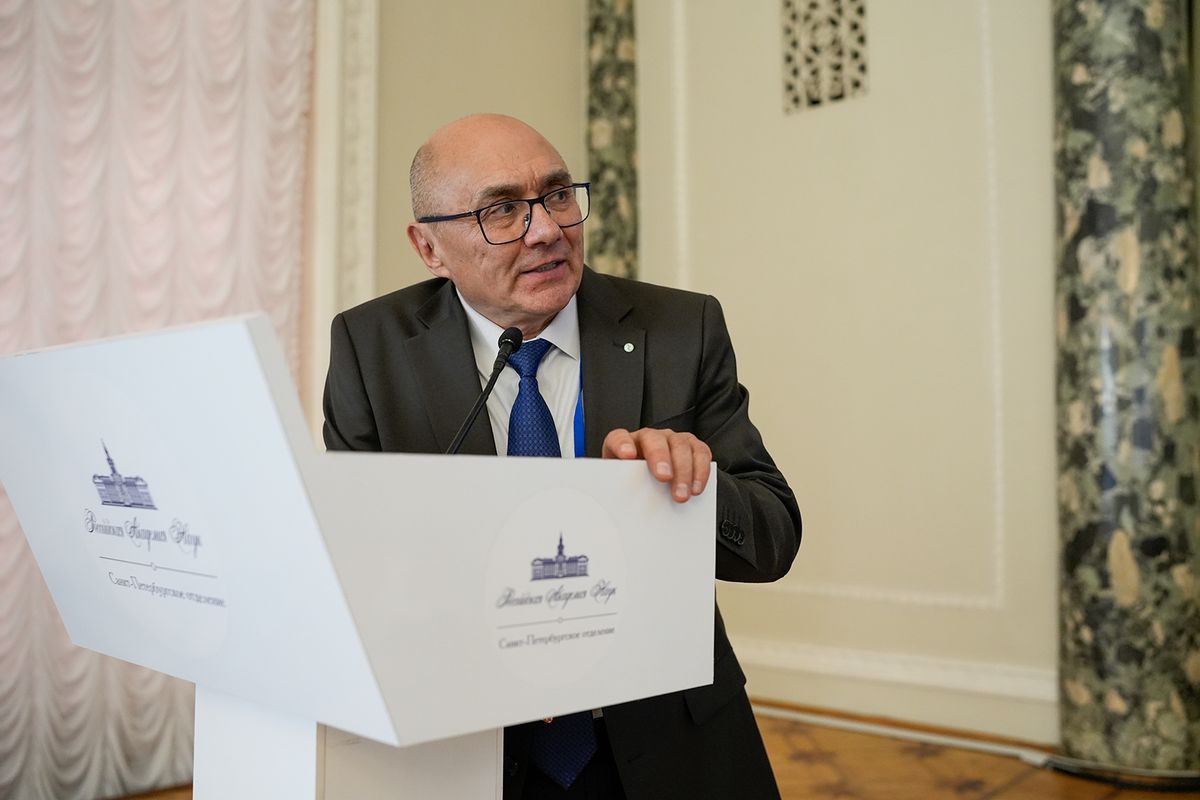 202-VgJo.jpg