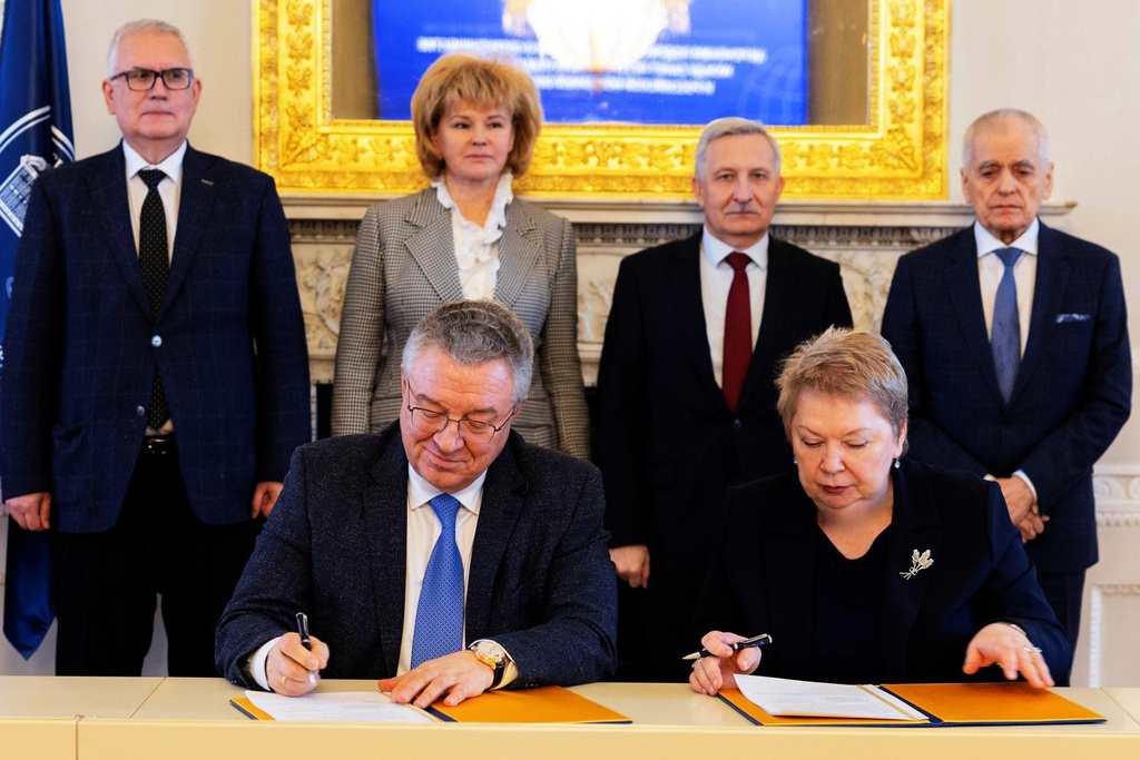 РАО подписала соглашение о взаимодействии с петербургским отделением РАН