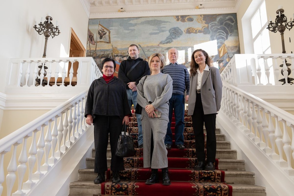 В СПбО РАН прошёл международный круглый стол «Цифровая лингвистика: ИИ, большие языковые модели и формализация семантики»