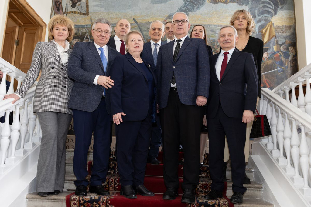 Академический альянс: в Санкт-Петербургском отделении РАН открылся Центр развития фундаментальных и прикладных исследований Российской академии образования