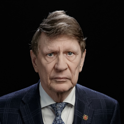 Окрепилов Владимир Валентинович